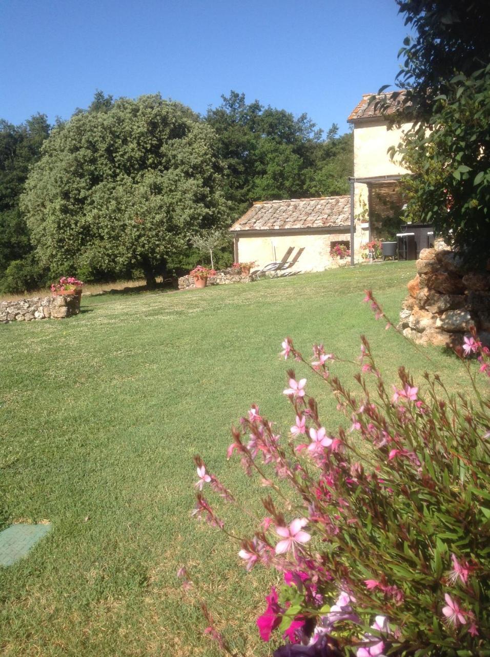 La Canonica Di San Michele Monteriggioni Exterior photo